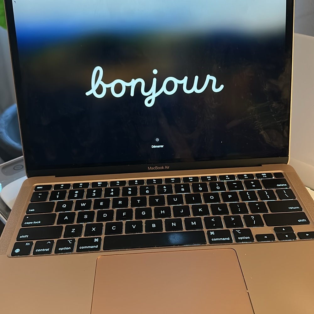 Rose MacBook Air